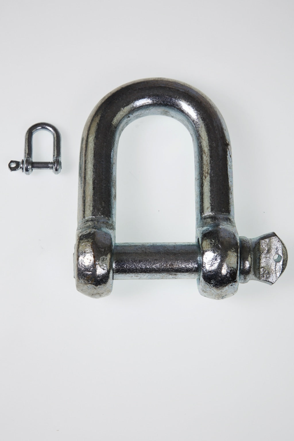 230350-SHACKLE D-TYPE SCREW PIN GALV, 32MM SWL 3.2TON