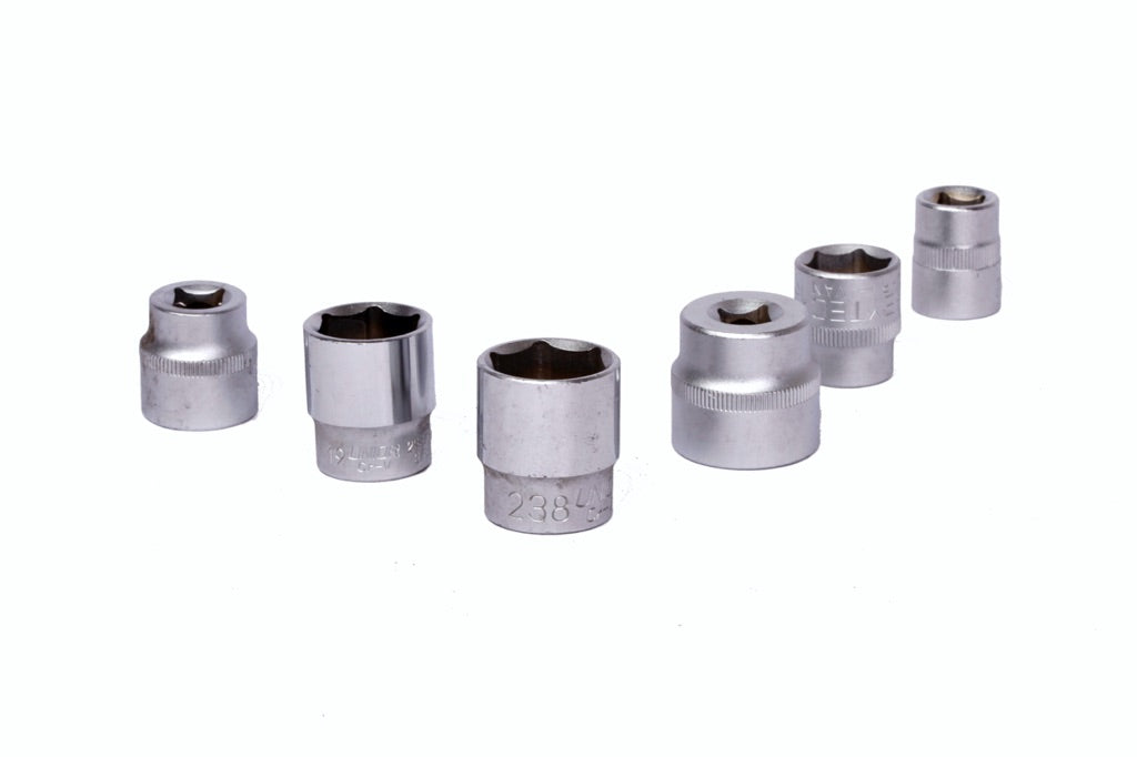 610210-SOCKET WRENCH 6-POINT, 9.5MM/SQ DRIVEX17MM (21/32?)